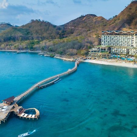 Ayana Komodo Waecicu Beach Labuan Bajo Kültér fotó