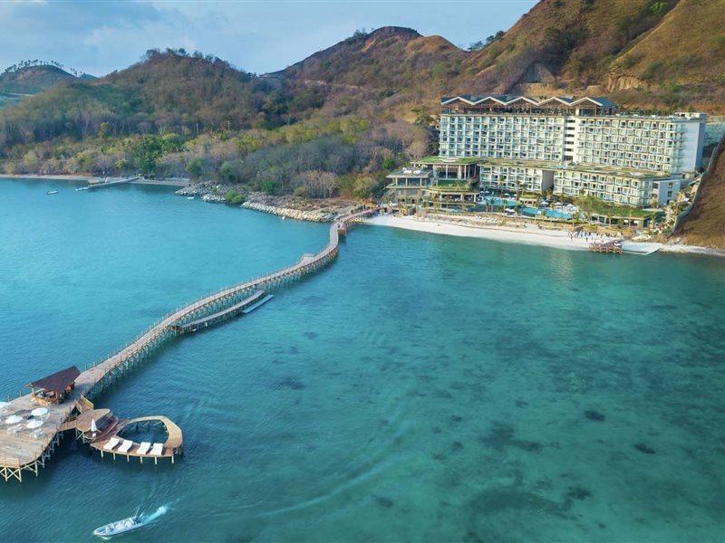 Ayana Komodo Waecicu Beach Labuan Bajo Kültér fotó