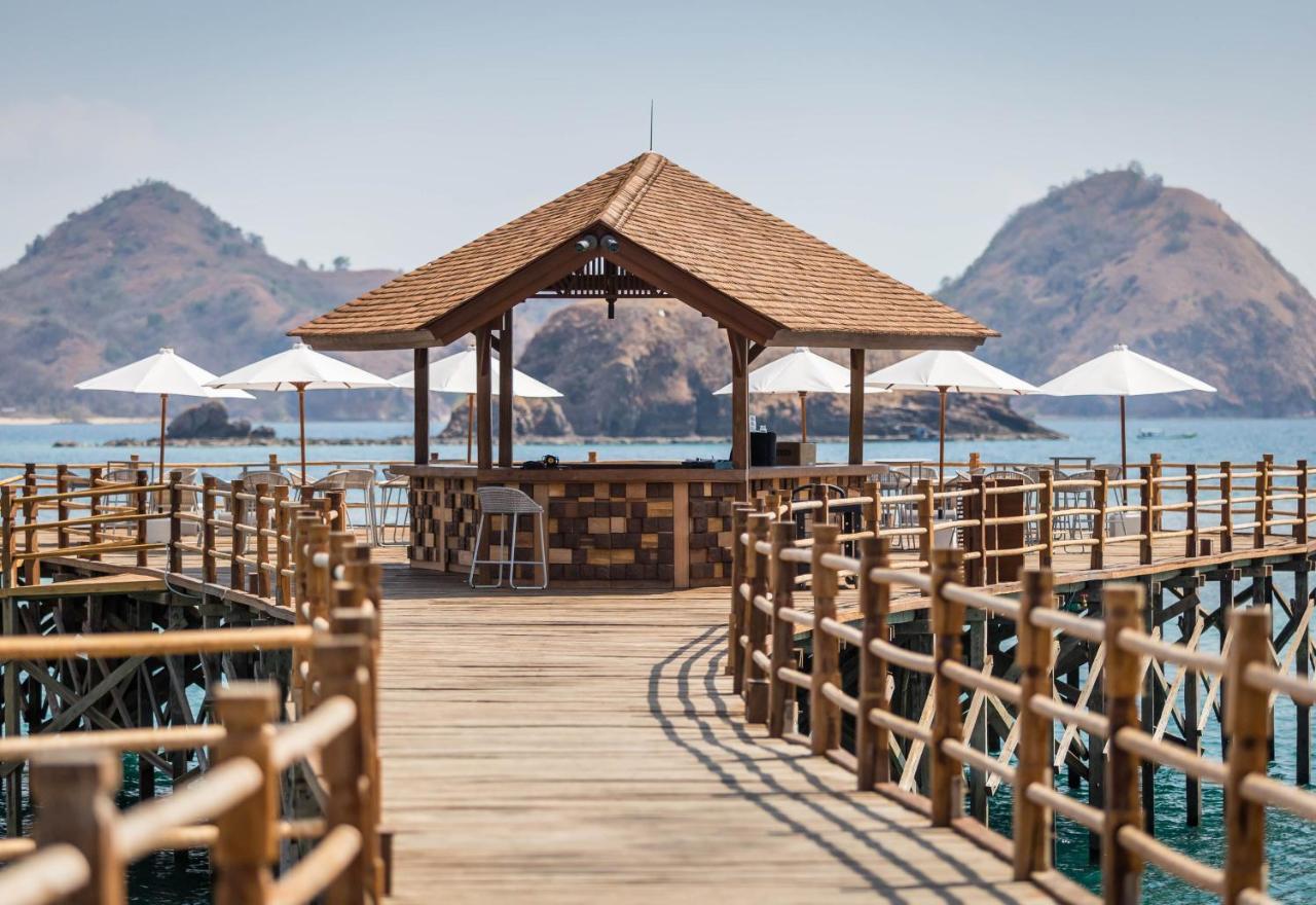 Ayana Komodo Waecicu Beach Labuan Bajo Kültér fotó