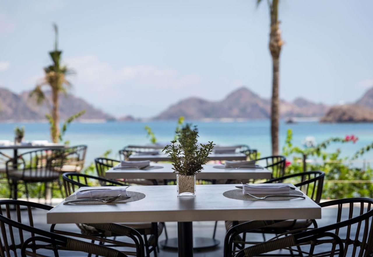 Ayana Komodo Waecicu Beach Labuan Bajo Kültér fotó